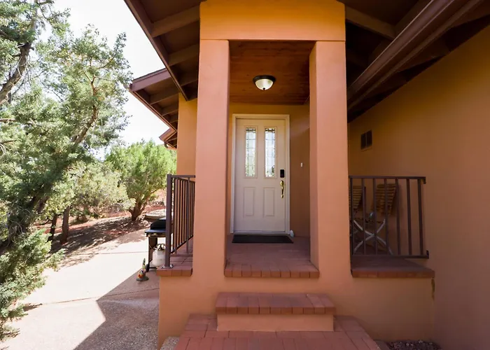 Roadrunner Retreat